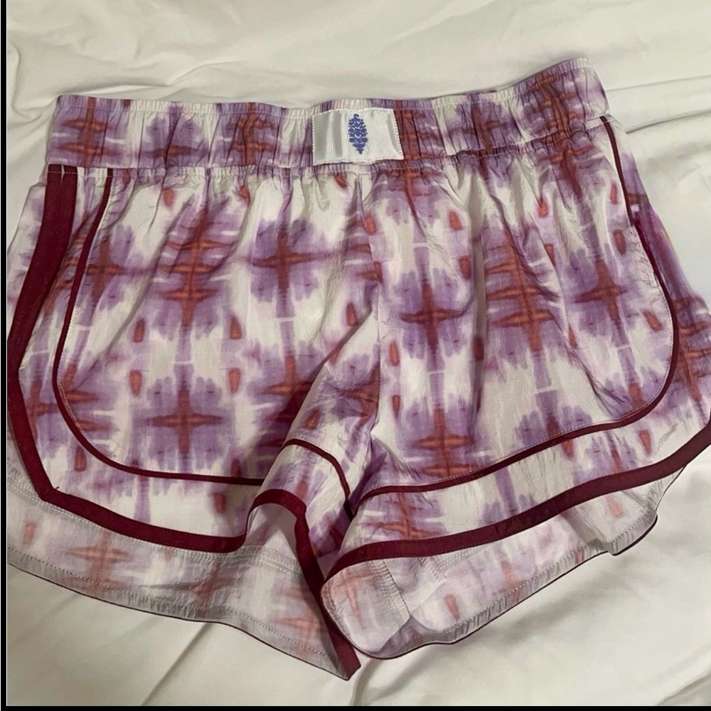NWOT Free People Movement varsity blues shorts! Size XS